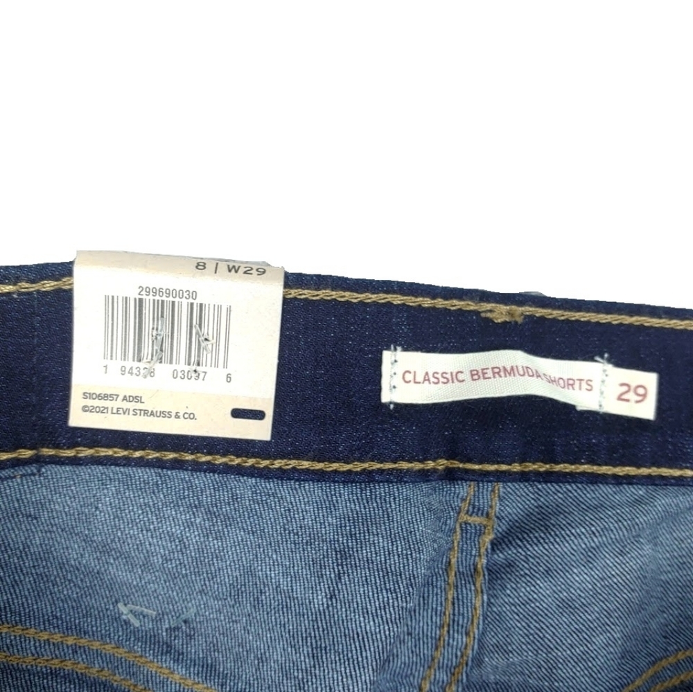 NWT Levis Womens Classic Mid Rise Bermuda Shorts - Picture 7 of 13